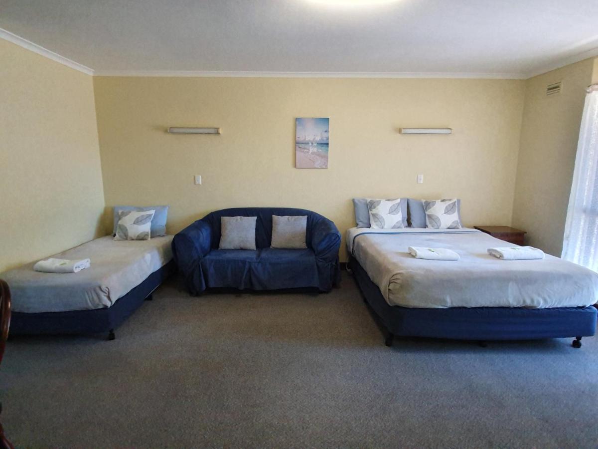 Beachport Motor Inn Екстер'єр фото