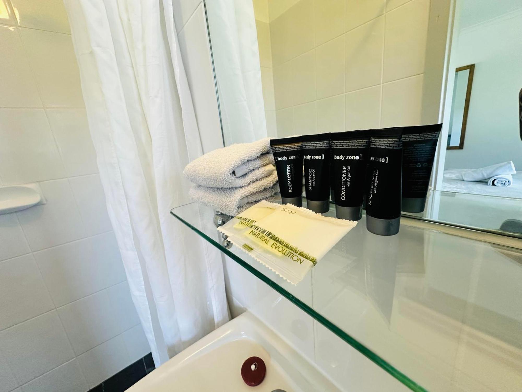 Beachport Motor Inn Екстер'єр фото