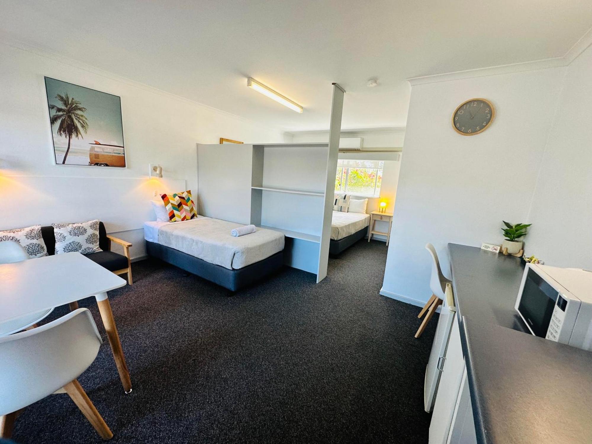 Beachport Motor Inn Екстер'єр фото